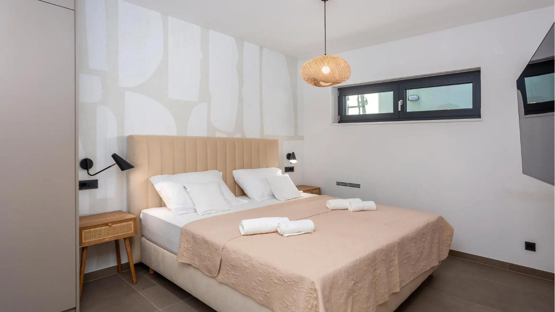 4 Bedroom Lovely Home In Crikvenica