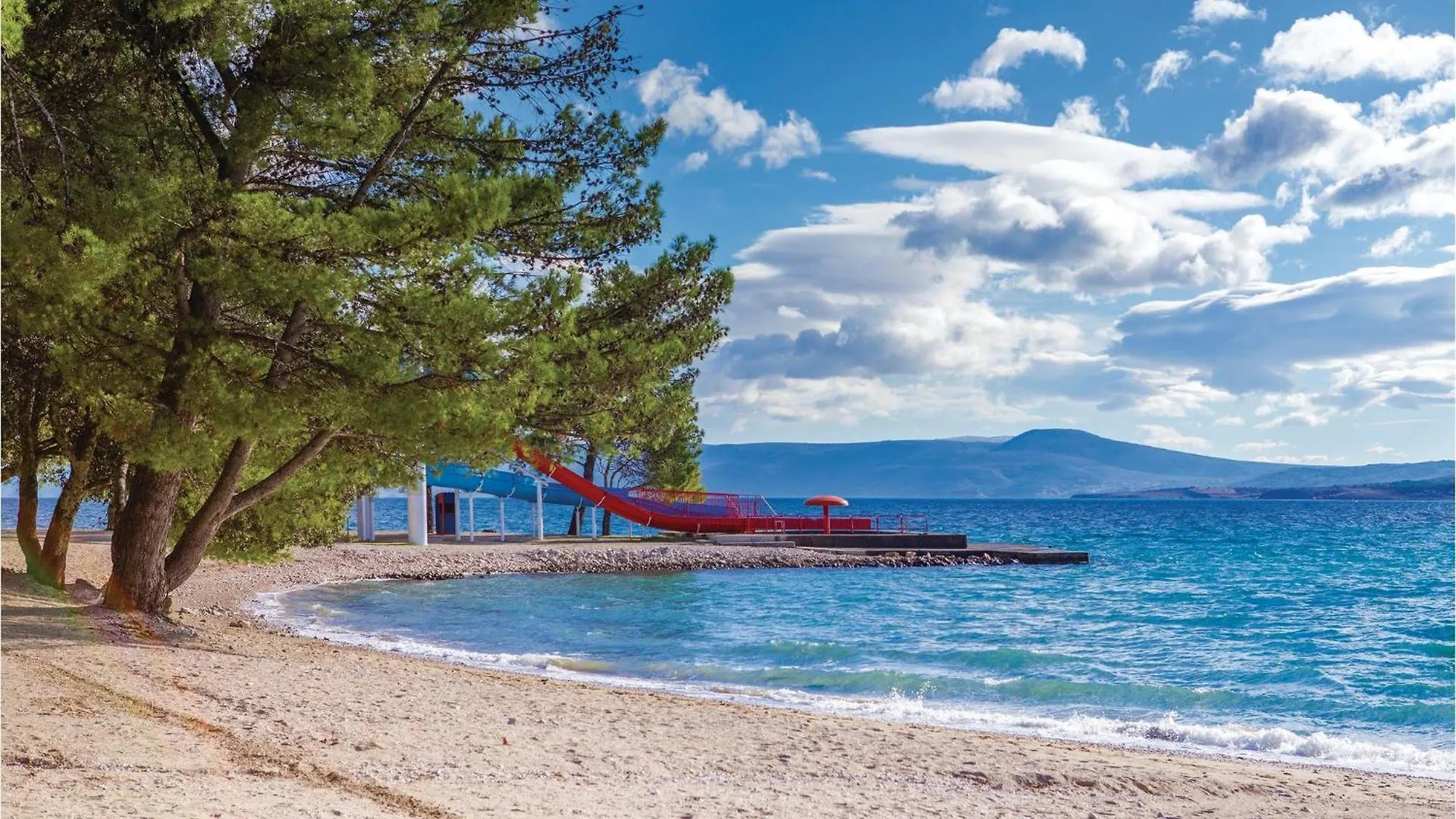 Dom wakacyjny 4 Bedroom Lovely Home In Crikvenica